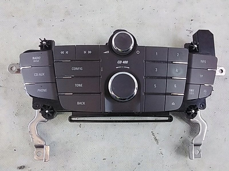 фото №1, B258 opel insignia панель радио 13321293