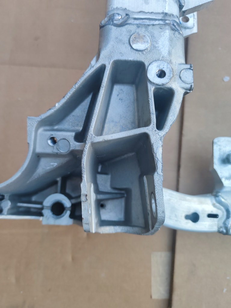 фото №9, Chevrolet camaro ss передні підрамник 2016+