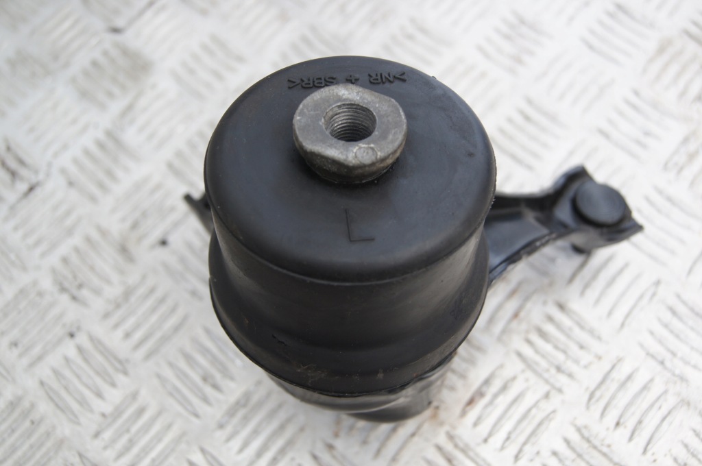 Toyota highlander 3 америка 3.5 v6 кронштейн подушка двигуна ліва в Україні