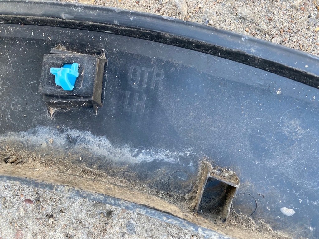 фото №5, Молдинг крыло левая задняя kia sportage iii 10-15