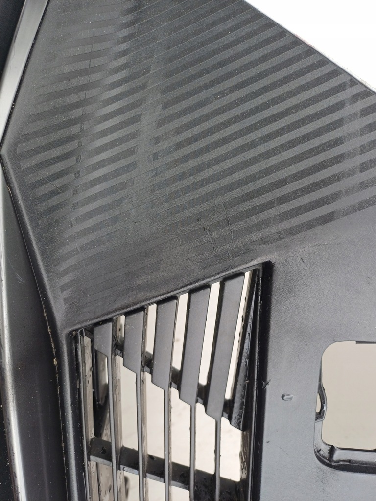 фото №10, Renault scenic v e-tech 2024 бампер перед передній