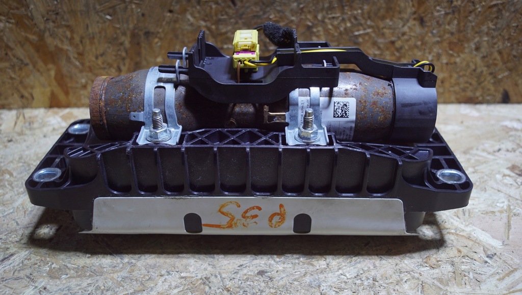 фото №5, Подушка подушка безпеки пасажира vw tiguan 5n 1q0880204