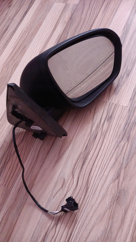 фото №1, Зеркало правое duster 2