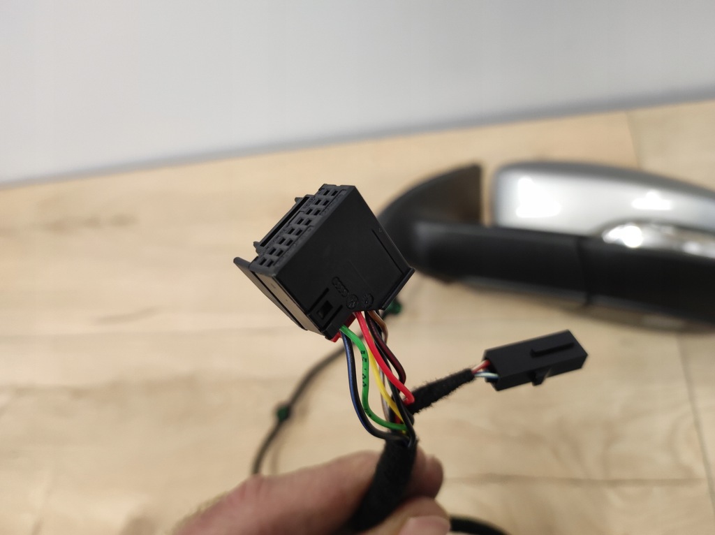 фото №12, Дзеркало ліва vw passat b7 датчик мертвого pola 3c0857933a 11pin 9+2pin