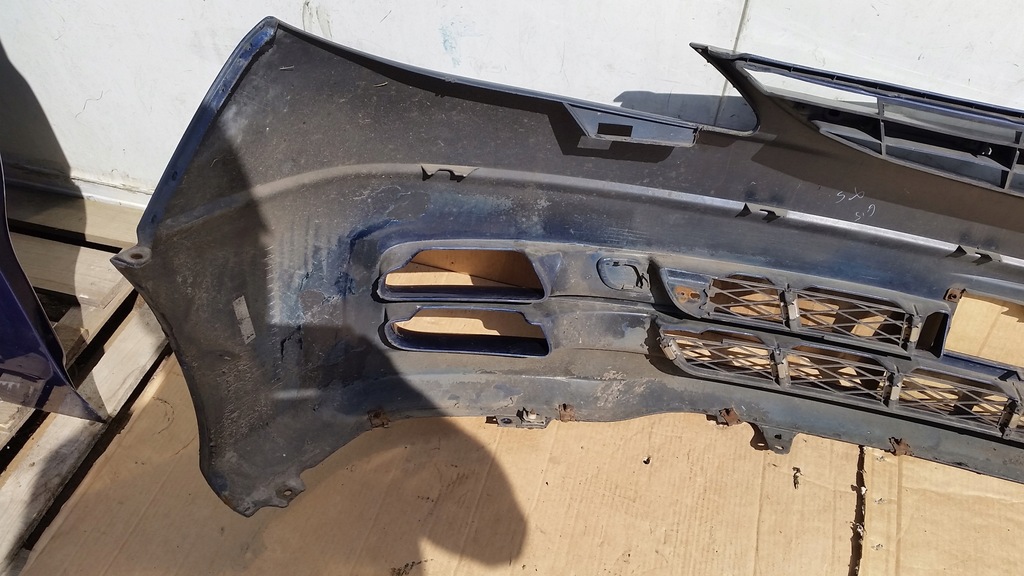 фото №9, Toyota previa 01-05 бампер передний 6p4