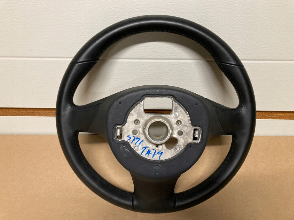 фото №4, Повітропровід vw touareg 7p