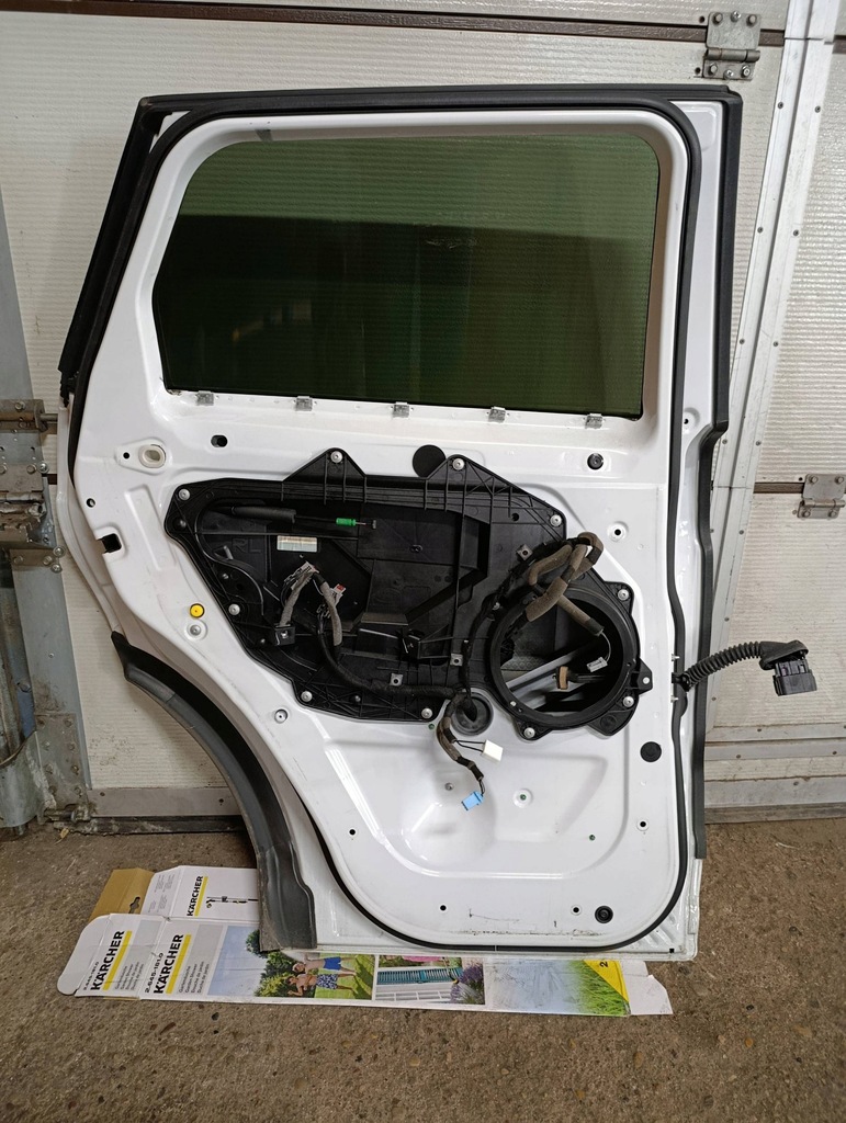 фото №4, Land rover range rover evoque l538 2017 дверь задние