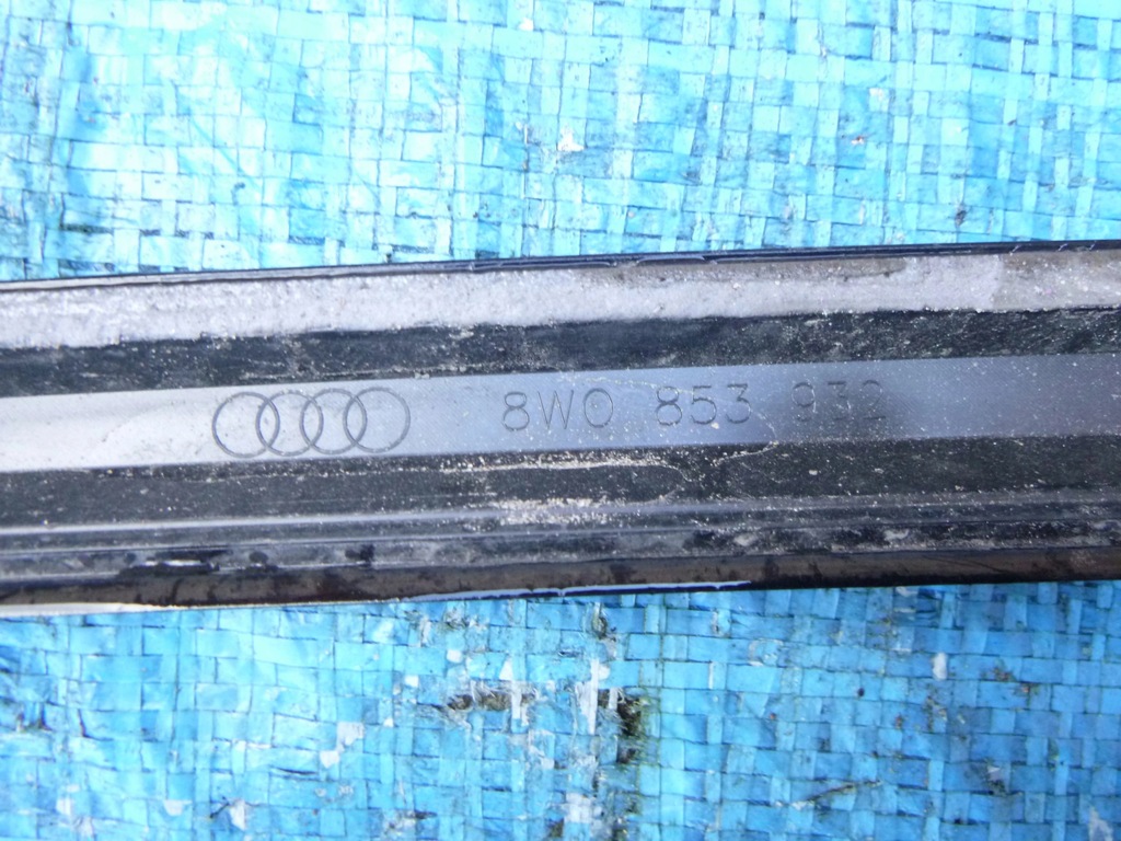 фото №2, Audi a4 8w0 s-line молдинг поріг права