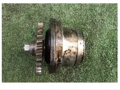 Купити Renault midliner m 210 6.2 96r - насос оливи