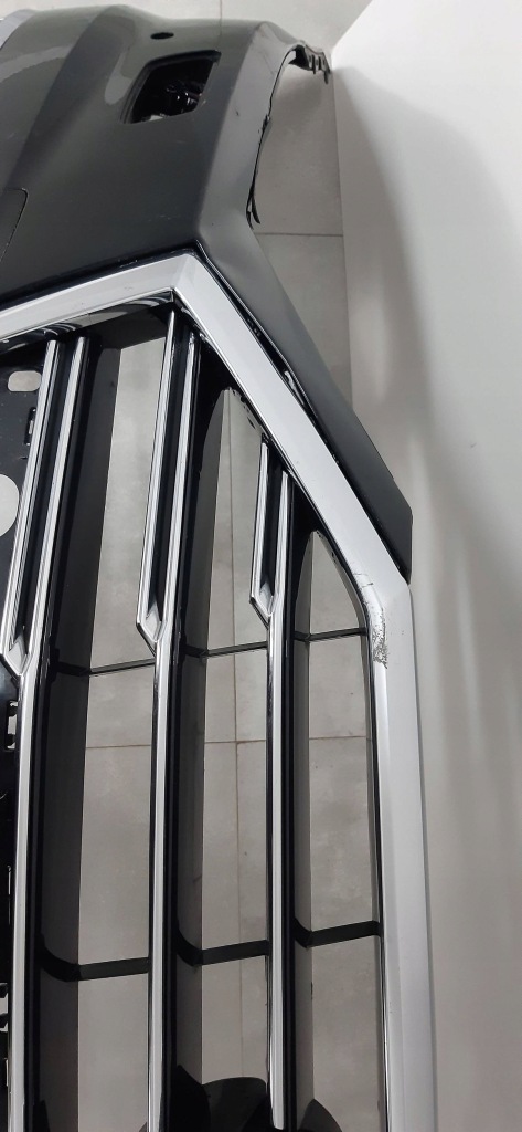 Audi a8 d5 17-22 бампер передній перед 4n0807437a Зі Шроту