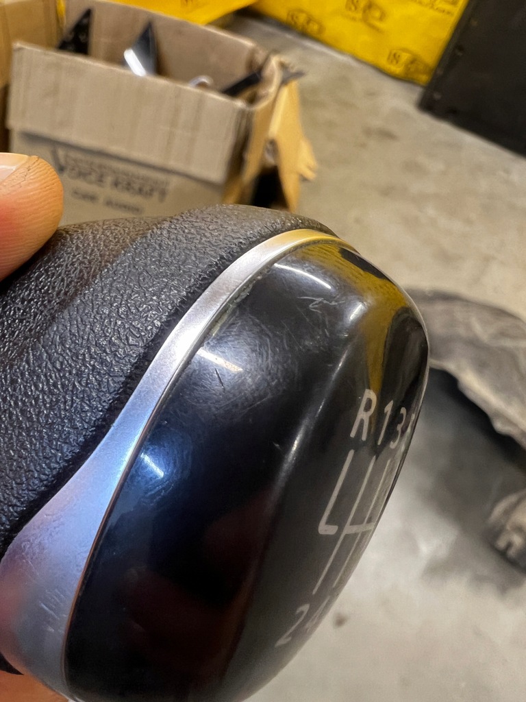 фото №11, Ручка вибірник коробки передач 6 ступенева renault megane iv