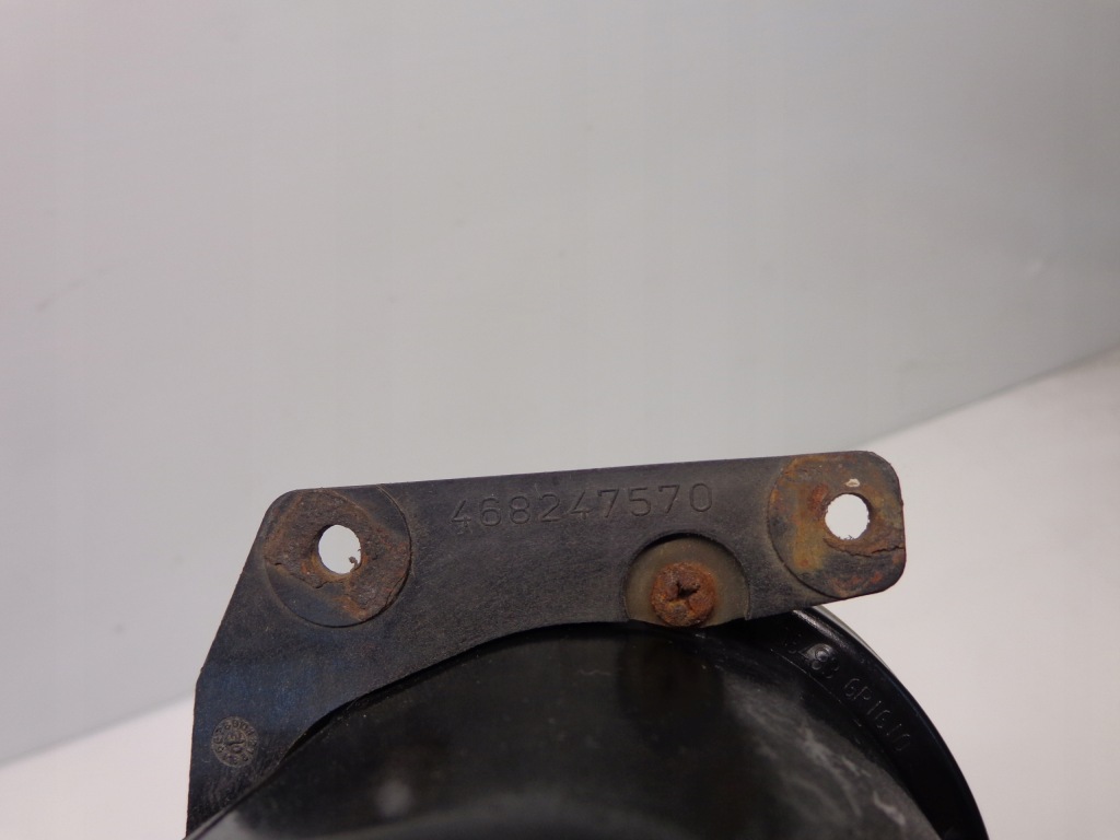 фото №5, Alfa romeo 159 противотуманная фара левый перед + кронштейн 468247570