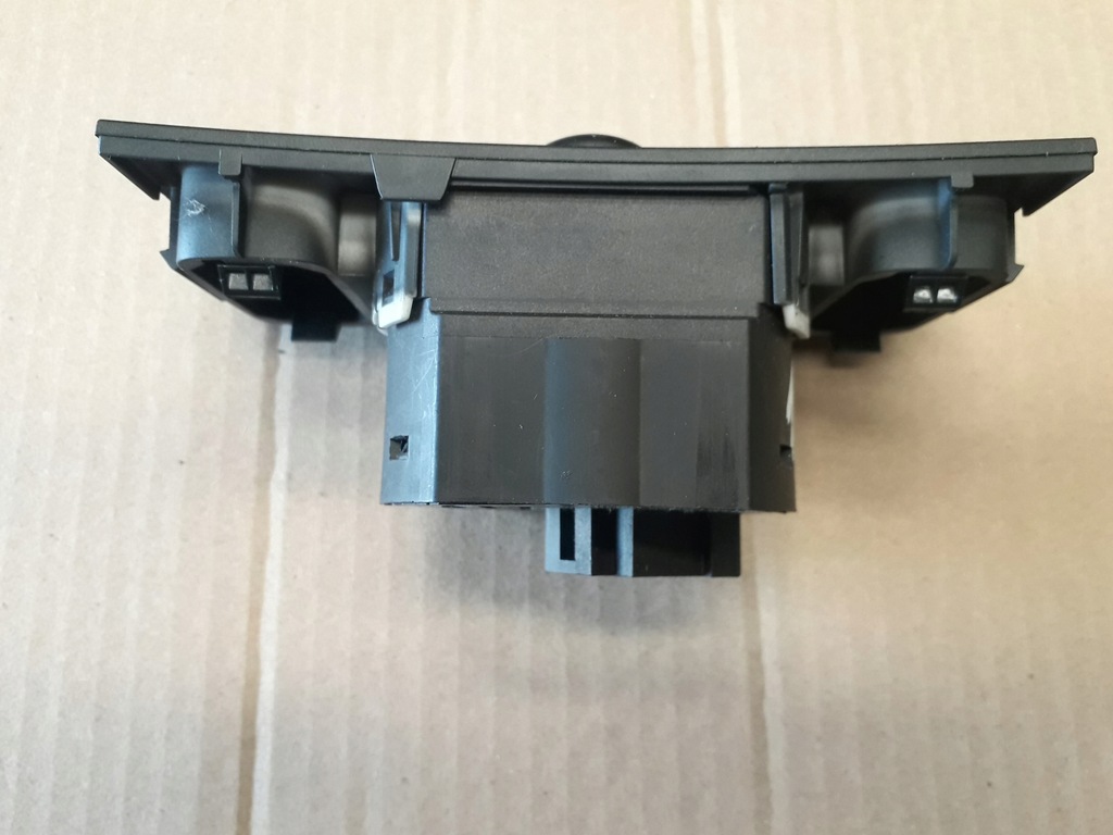 фото №4, Scania r włącnik, перемикач блокування міст