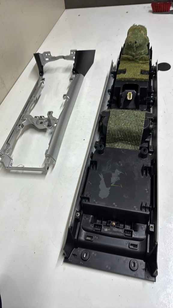 фото №4, Mazda rx-8 rx8 тунель середній підлокітник f15164441 підсклянник рамка