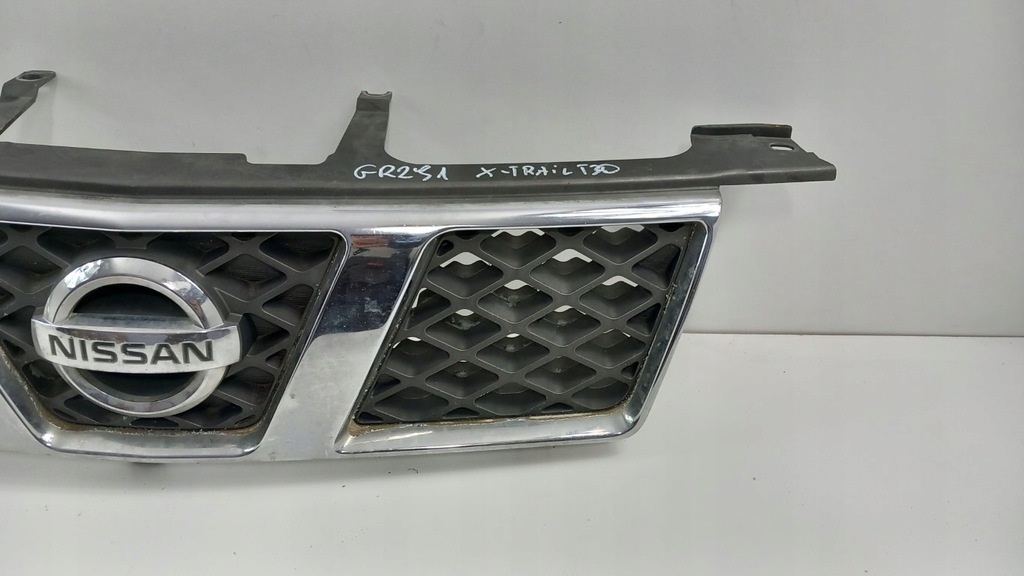 фото №3, Nissan x-trail t30 решётка радиатора решётка радиатора хром