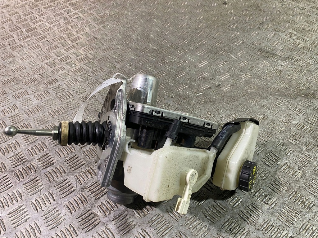 фото №5, Volvo xc90 главный цилиндр тормоза