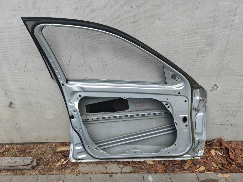 фото №7, Mercedes w212 lift дверь левый перед 775