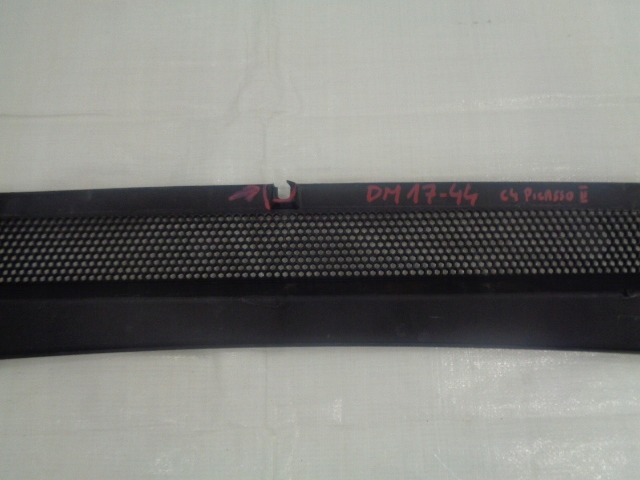 фото №7, Citroen c4 picasso ii жабо верхний 9675943577