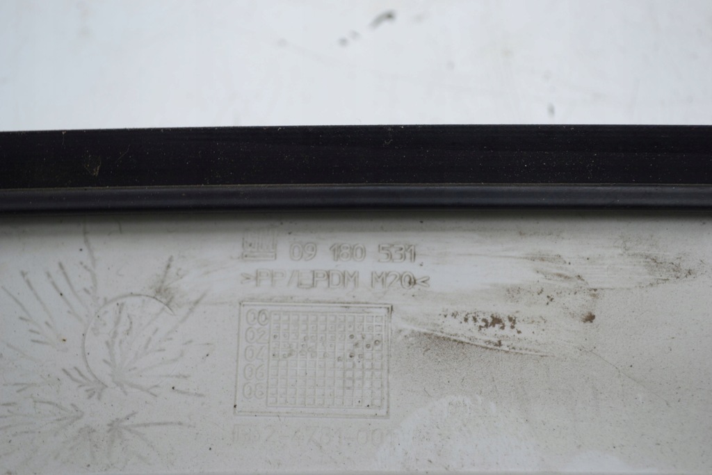 фото №6, Защита обшивка стойка правого vectra c 09180531