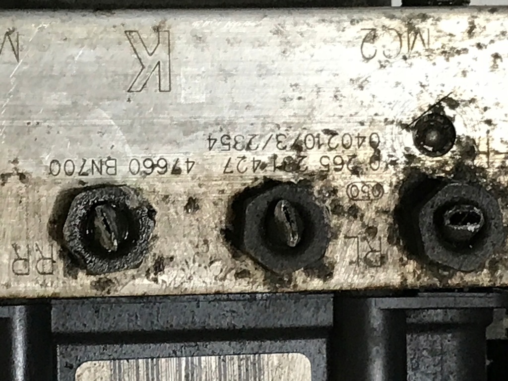 фото №7, Nissan almera n16 насос abs 0265800379