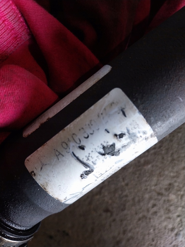 фото №8, Mercedes w910 sprinter приводной вал левая правая шарнир 9103302300 9103302400