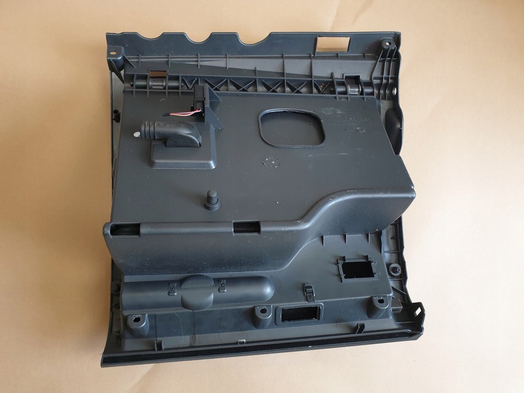 фото №14, Бардачок пасажира перед полиця vw golf v plus + eu