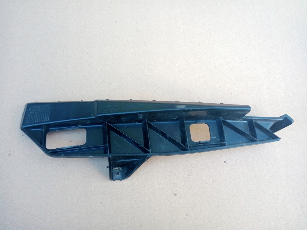 Купить Ford s-max mk2 правый направляющая бампера перед 2014r