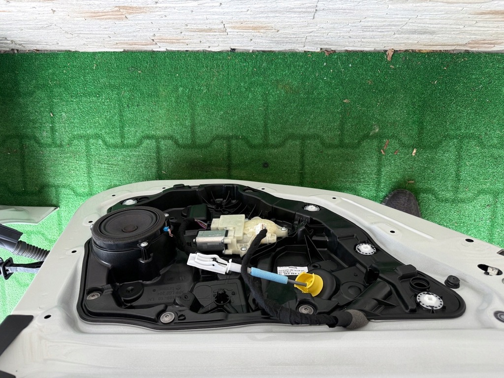 фото №12, Дверь bmw 3 g20 m3 g80 a300 alpinweiss