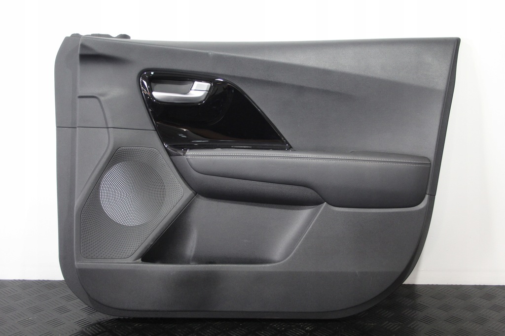 фото №1, Обшивка дверь правый перед kia niro 1 i lift