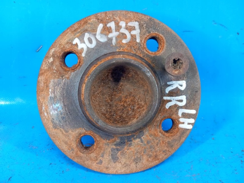 Купити Ступиця колеса заднього задній лівий 33416786552 mini cooper s r57 09-15