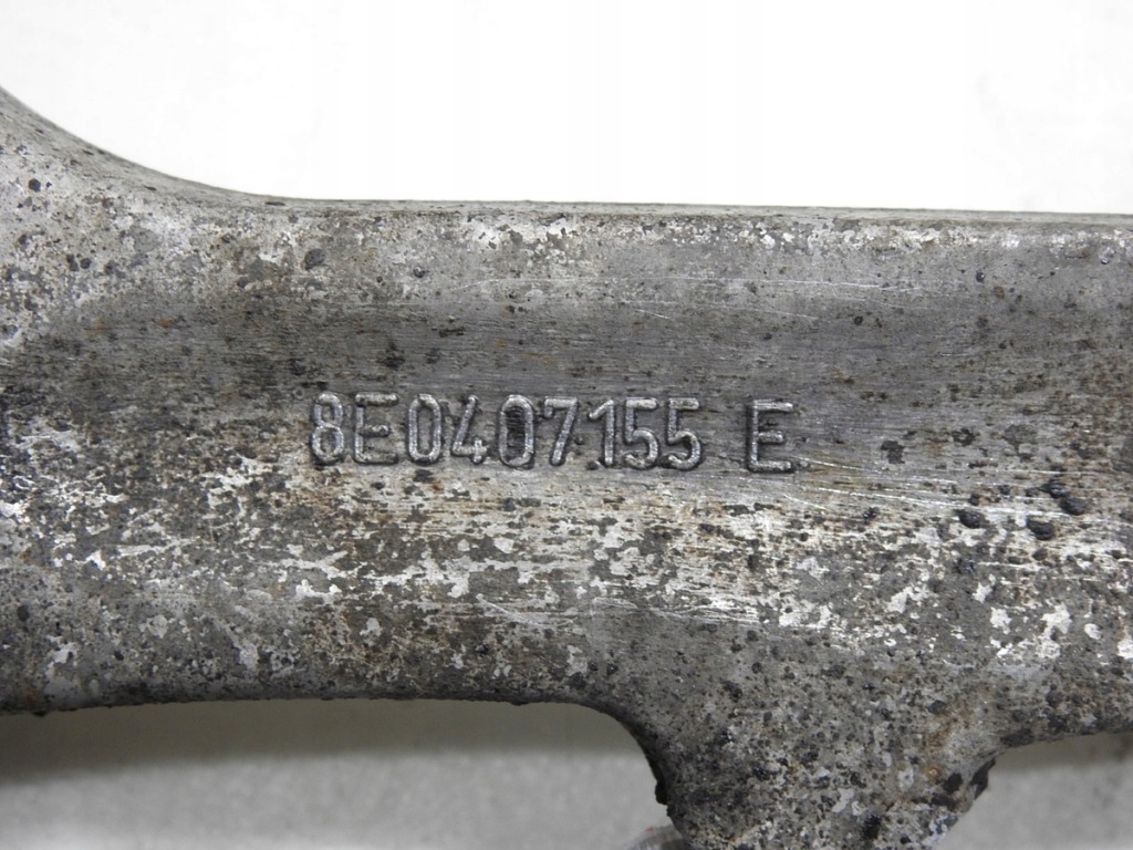 Важіль передній перед audi a4 b7 2.0 tdi 8e0407155e Доставка