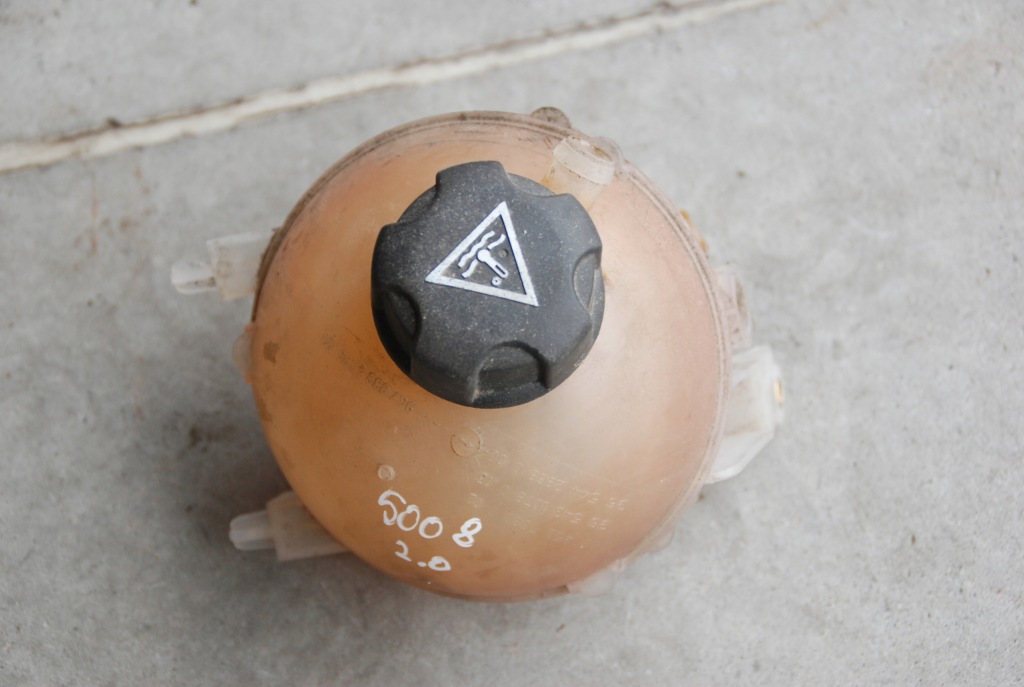 фото №1, Peugeot 5008 бачок расширительный