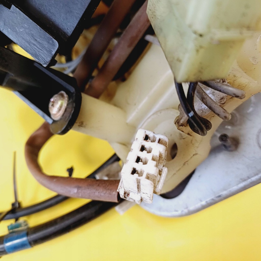 фото №8, Домкрат автоматическая коробка передач kia sephia nr106