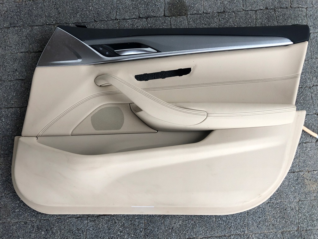 фото №1, Обивка дверь обшивка bmw 5 g30 g31