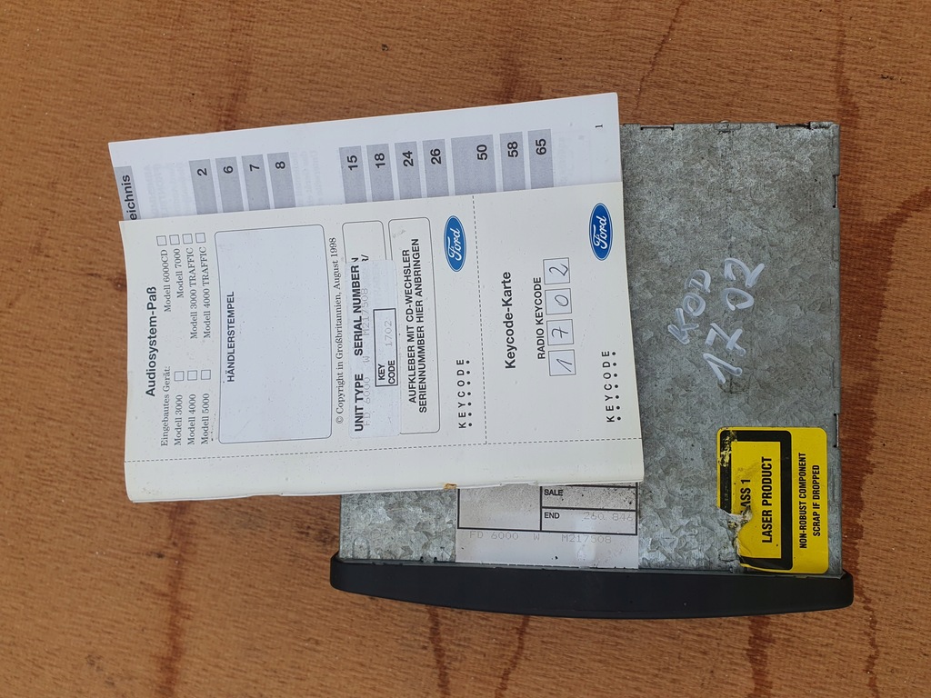 фото №12, Емблема значок з задній кришки ford cougar 98 -2002