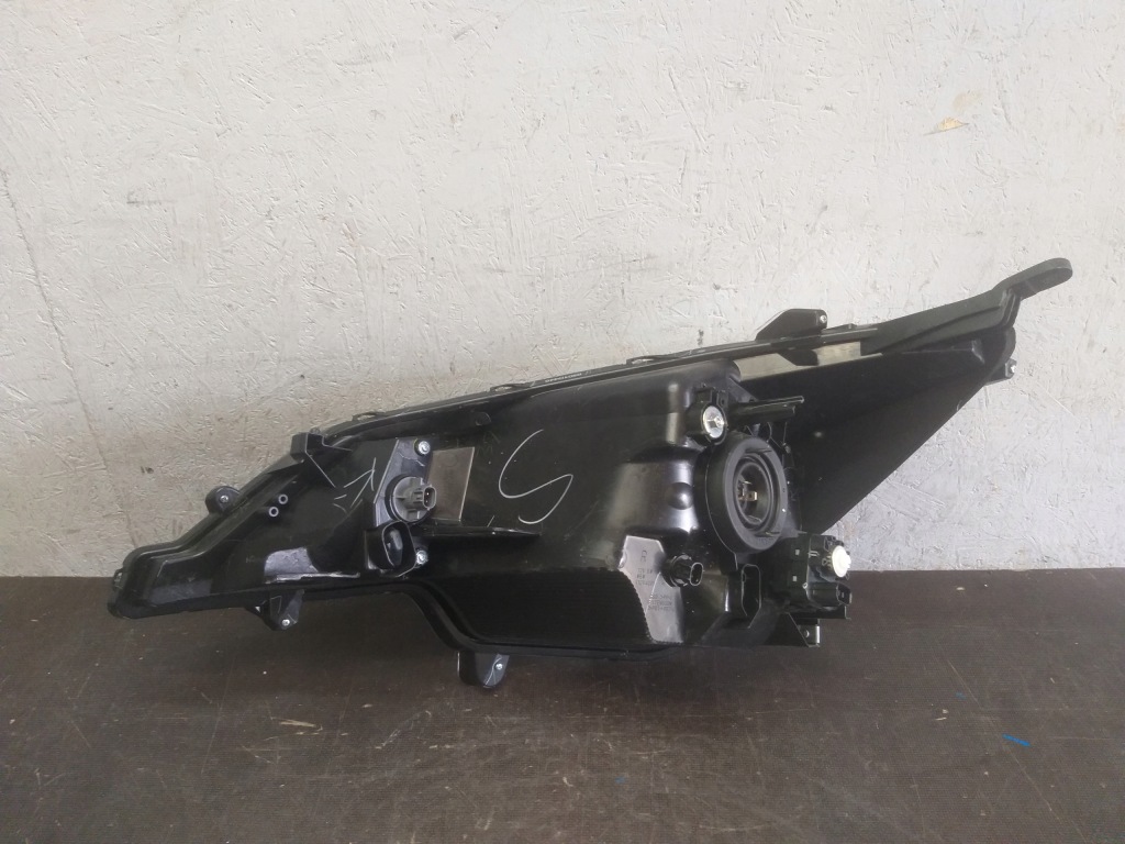 фото №5, Лампа лампи перед mitsubishi space star iii 3 19-