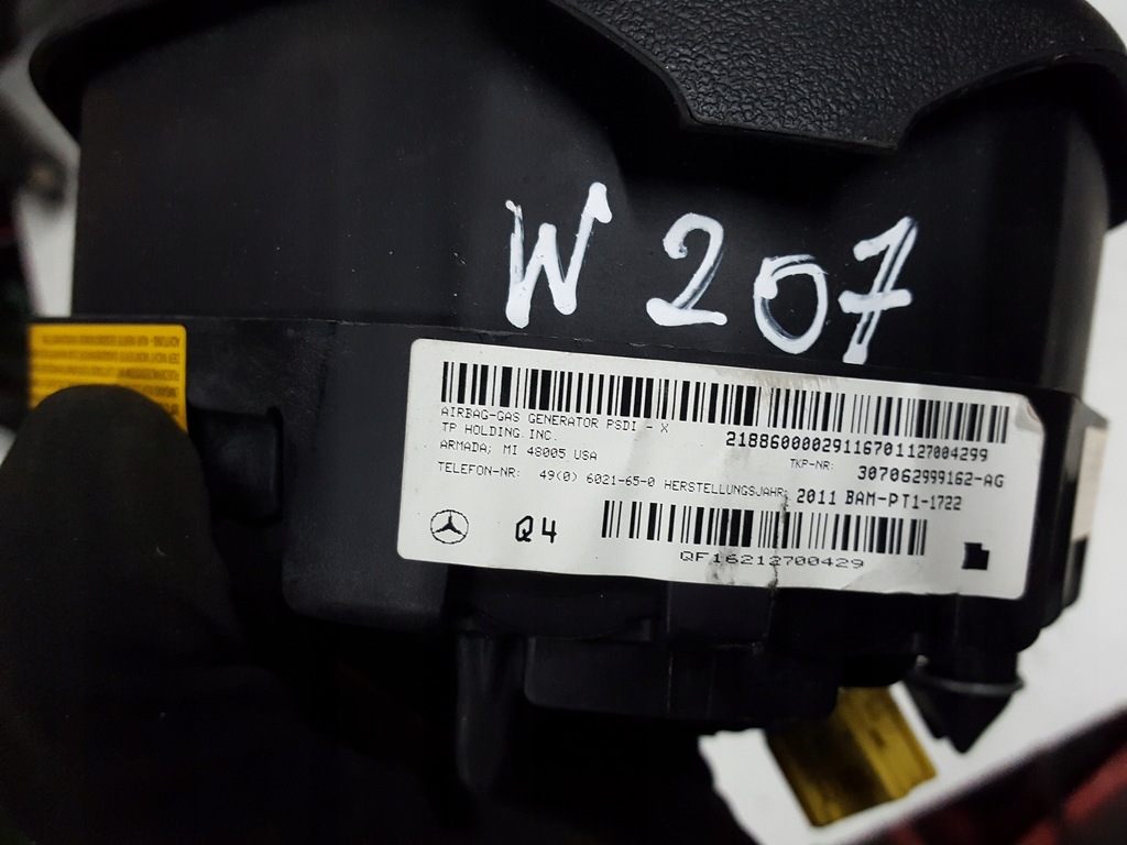 фото №5, Mercedes w207 09r- подушка подушка безпеки водія