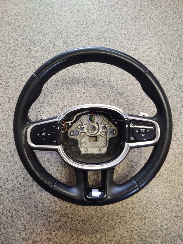 фото №1, Volvo xc90 ii xc60 ii r-design воздуховод мультифункция кожа лепестки переключения