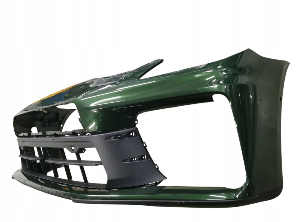 Бампер, решётка средняя, диффузор porsche panamera turbo 179. Доставка