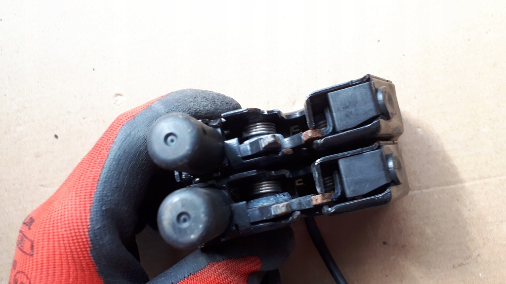 фото №8, A6 c7 4g замок капот левый правый 4g0823509d a7 4g