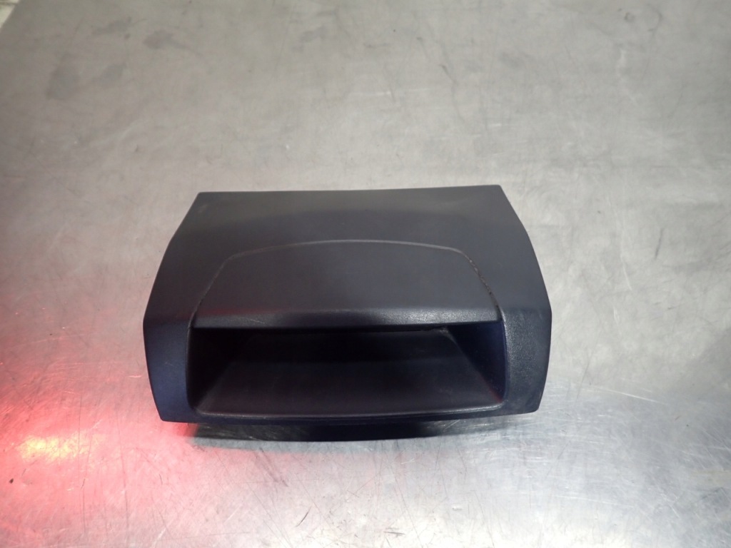 Купить Панель консоли центральной citroen berlingo 2 1.6