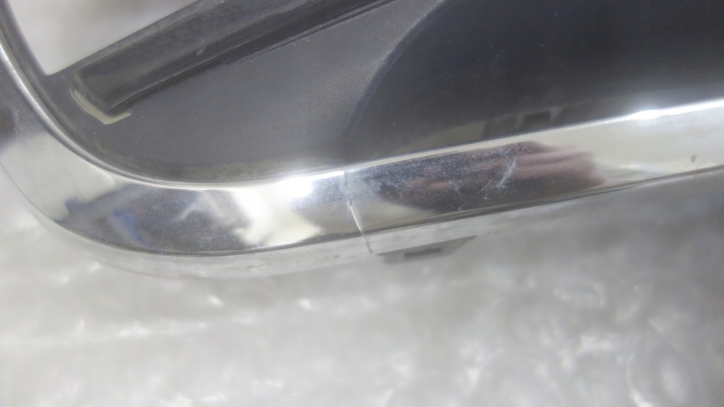 Купити Mini clubman f54 lci рестайлінг  решітка радіатора решітка  впуск бампера хром оригінал.