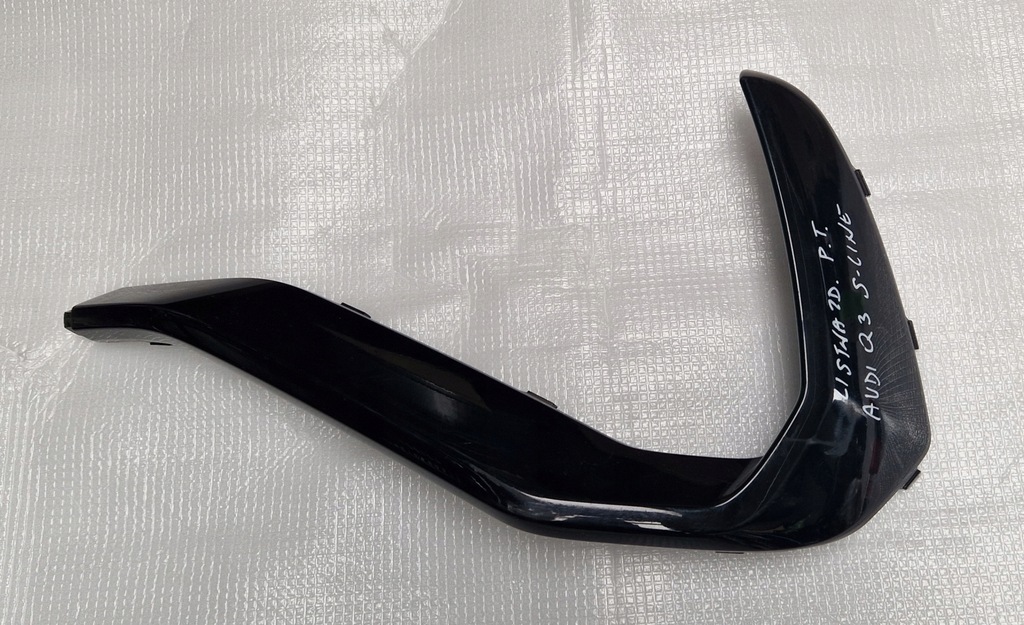 фото №7, Audi q3 s-line молдинг бампера задня права 83f807968