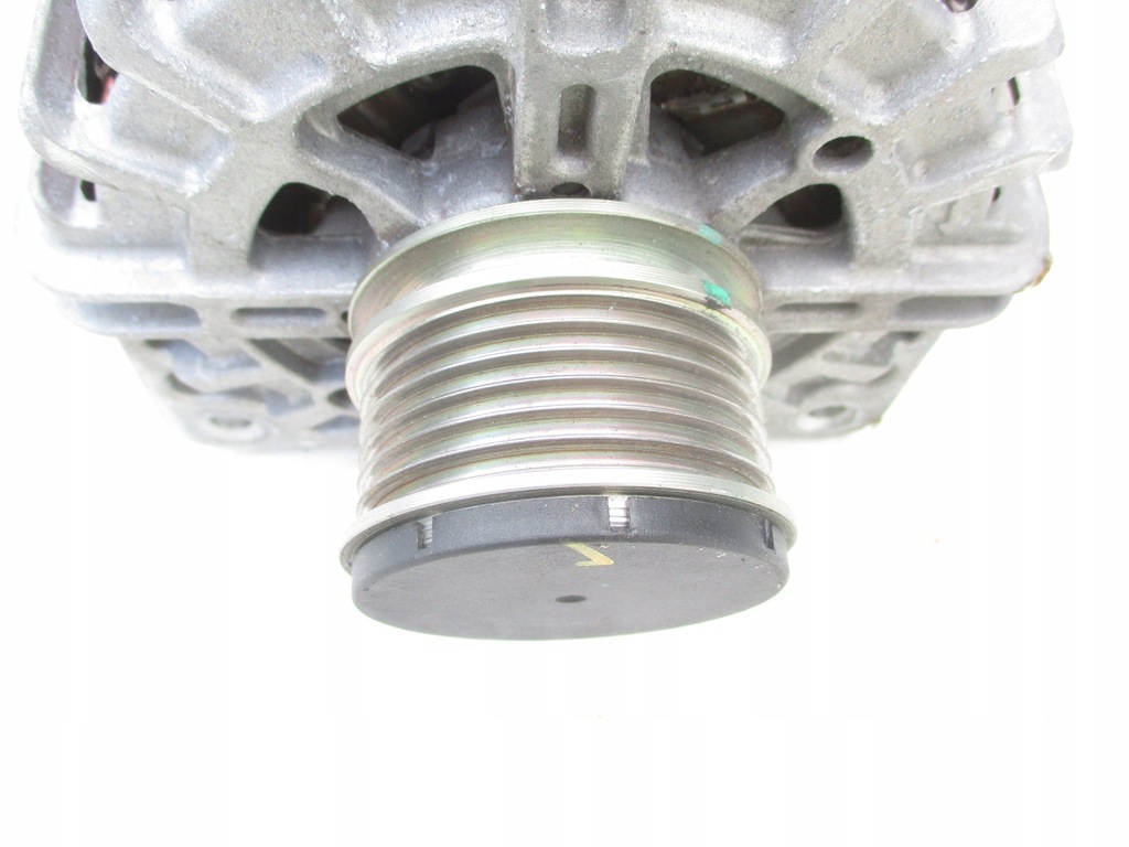 фото №2, Renault clio v генератор 1.5 blue dci 19-23 rok