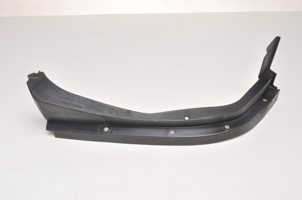 Купить Alfa romeo 4c накладка пластик ветровик рама кровельная 50527642