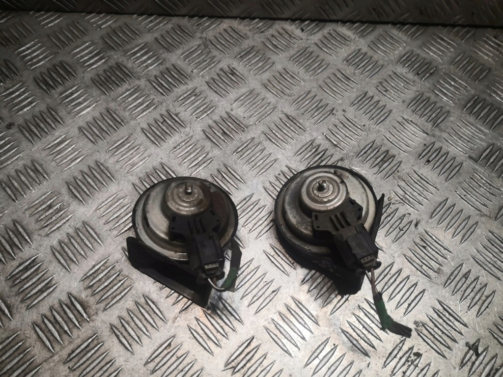 фото №3, Mercedes-benz e w212 2011 клаксон