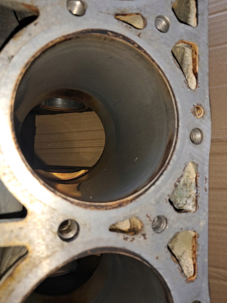 фото №7, Блок двигателя mercedes 107 sl w126 380 116,963 1160111201