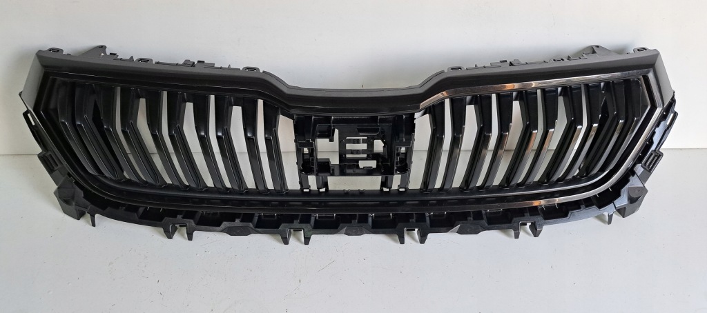 фото №1, Skoda kodiaq 2017- решітка радіатора решітка радіатора чорний 565853653g