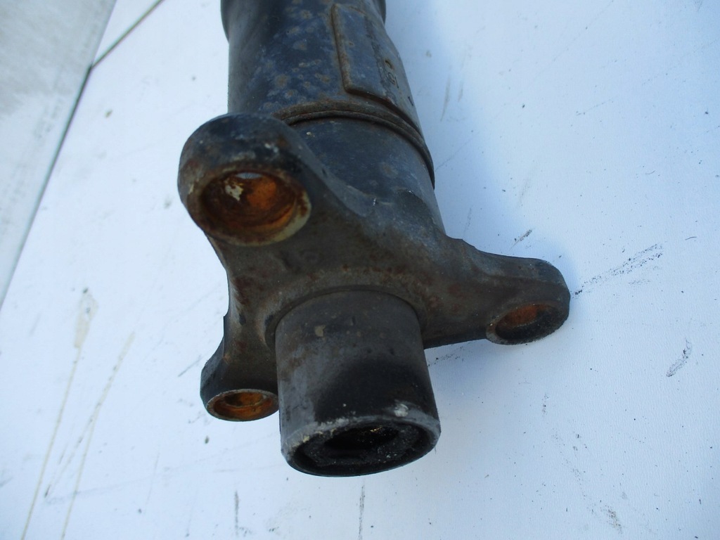 фото №6, Wał приводной kia sorento 16r 2,2d 4x4 49300-c500