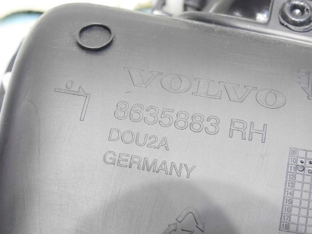 фото №7, Обивка дверь правый задняя volvo v60 8635883
